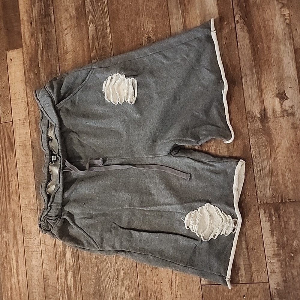 Size 1x long sweat shorts